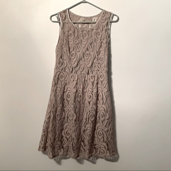 Grey Lace Dress - Picture 1 of 9